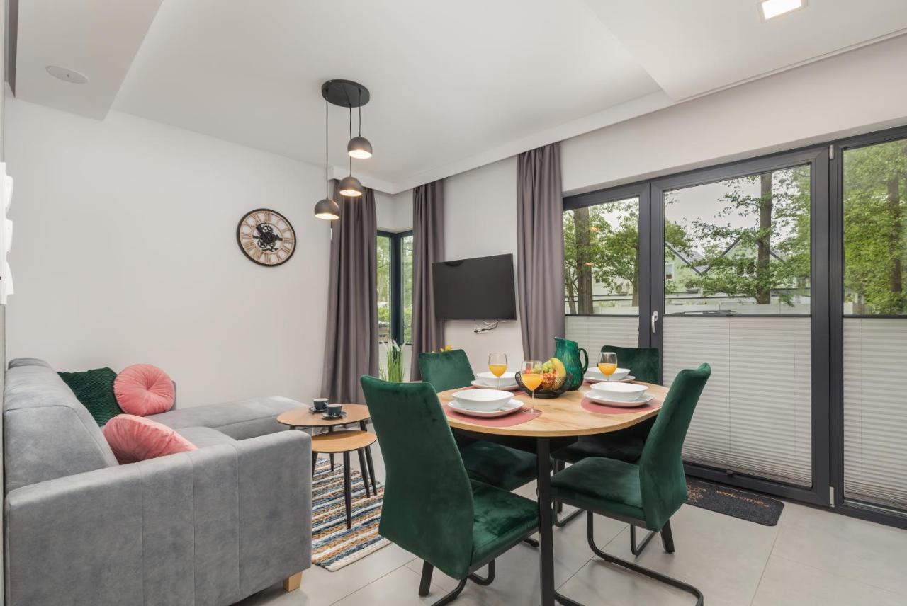 Luxurious Little Laguna Apartments Spa & Gym By Renters Prestige Międzywodzie Eksteriør billede