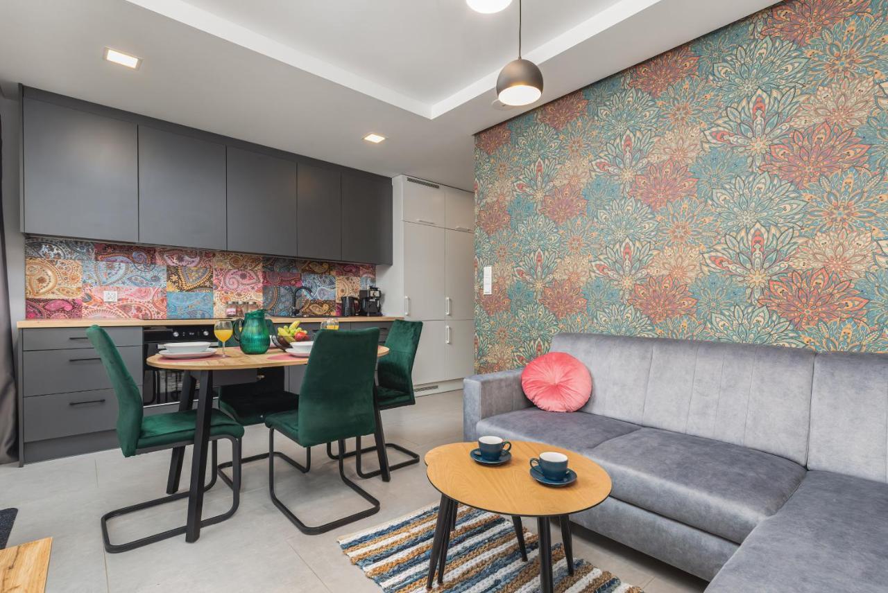 Luxurious Little Laguna Apartments Spa & Gym By Renters Prestige Międzywodzie Eksteriør billede